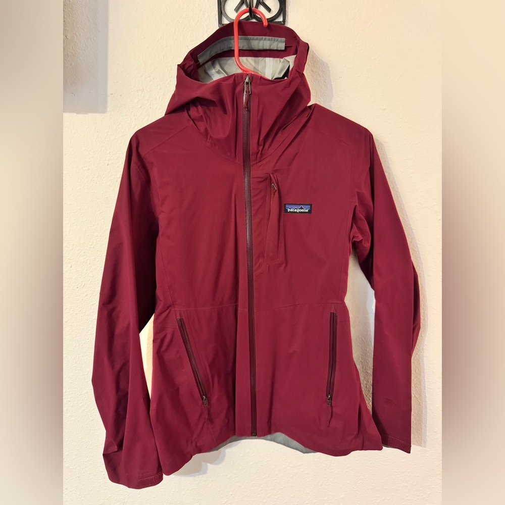 Patagonia W's Stretch Rainshadow Jacket